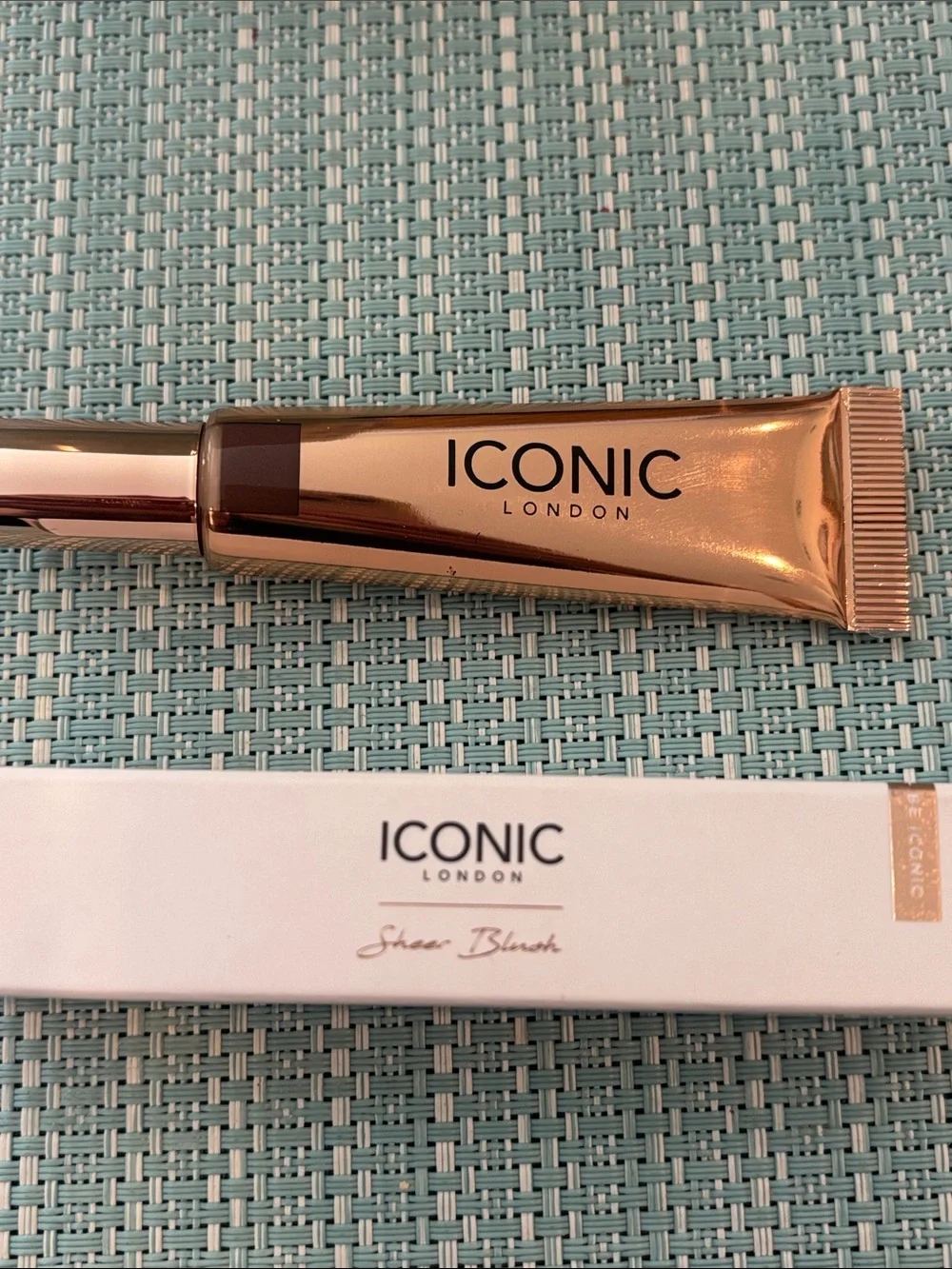 ICONIC London Sheer Blush - Rose Gold Packaging